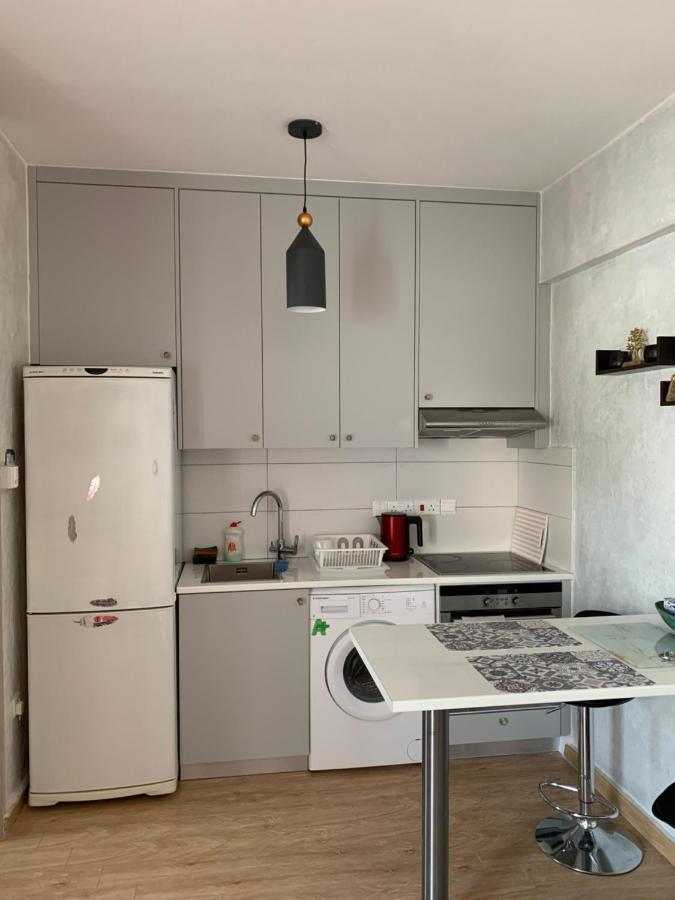 White Arches Modern Beautiful Studio Limassol Exterior foto